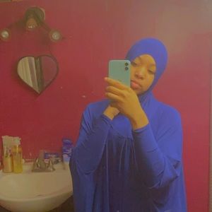 Meet your Posher, Jinna